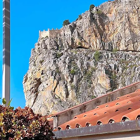 Cortile Umberto I Bed & Breakfast Cefalu