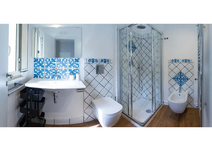 Oda ve Kahvaltı Cortile Umberto I