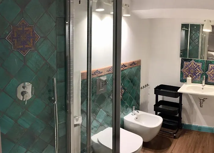 Oda ve Kahvaltı Cortile Umberto I