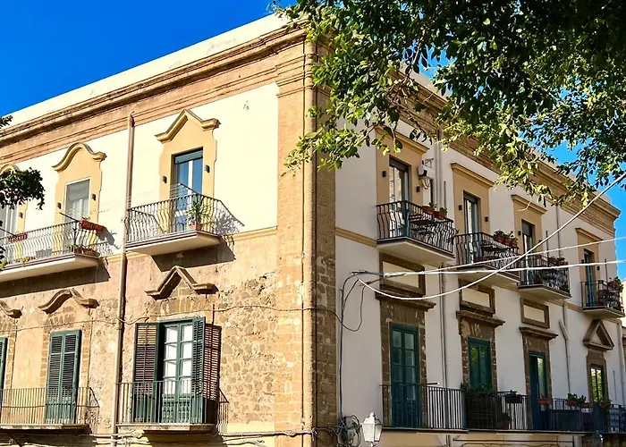 Cortile Umberto I Oda ve Kahvaltı