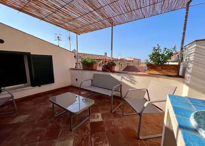 Cortile Umberto I Cefalù